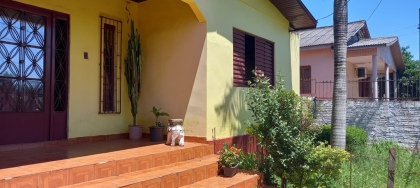 Casa 3 dormitórios Alvorada - Cruz Alta, RS